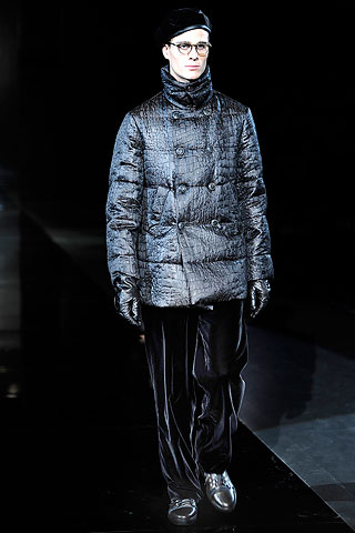 Giorgio Armani / - 2010-2011